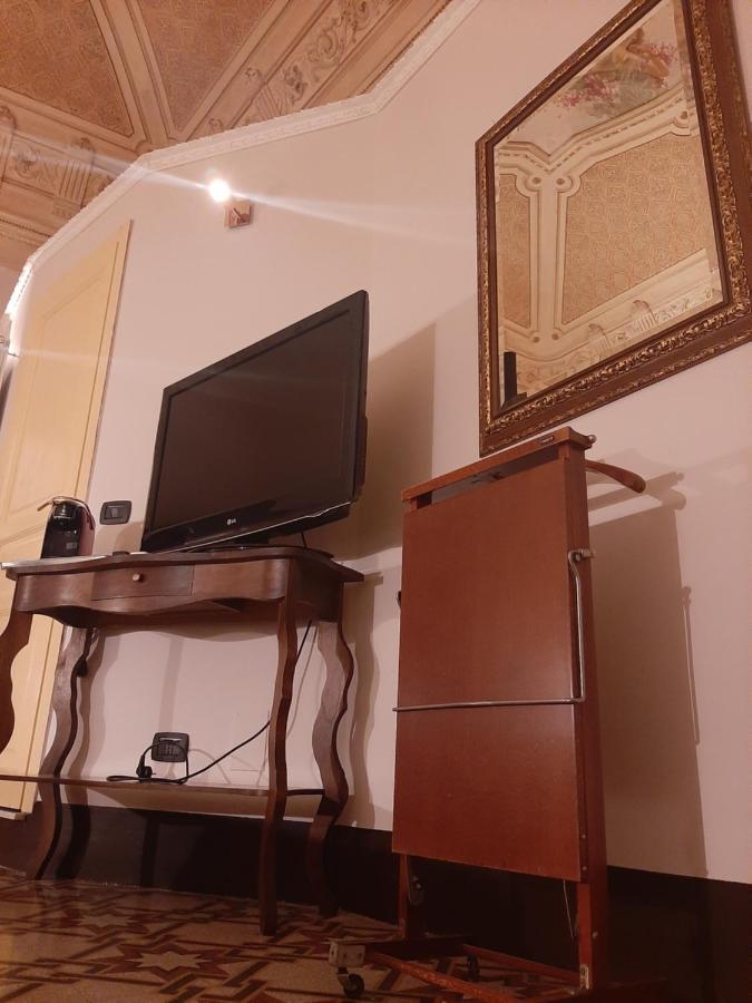 Vera Rooms Катанія Екстер'єр фото